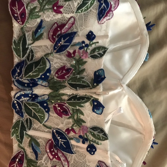 Ellie Wilde Elegant Two Piece Gown👗👠 - Picture 6 of 8